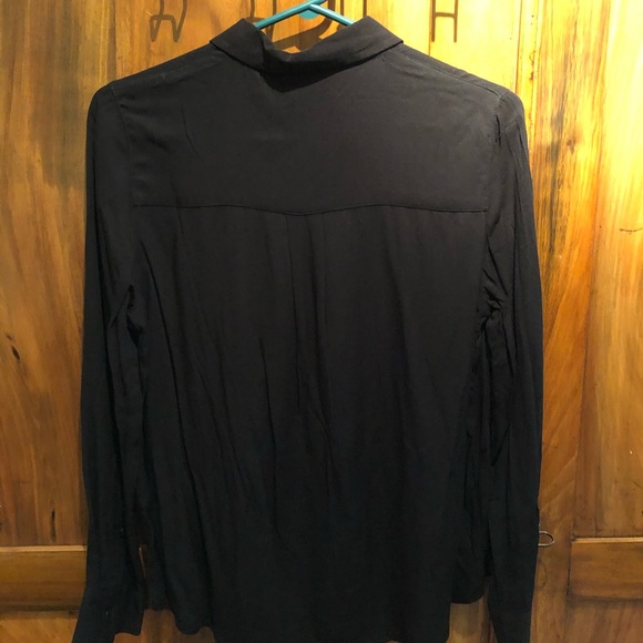 COPY - NWOT CHIC BLACK BLOUSE - Picture 4 of 5